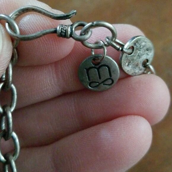 MiaLisa Beautiful Beaded Necklace 19" - Picture 4 of 4